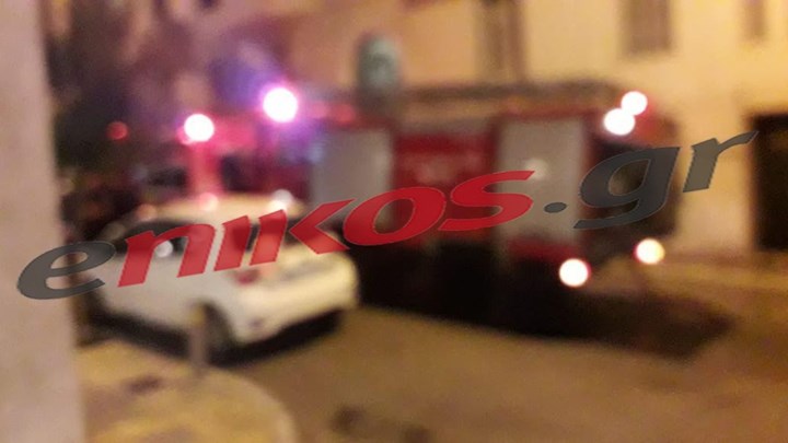 Φωτιά σε διαμέρισμα στο Κολωνάκι – ΦΩΤΟ αναγνώστη
