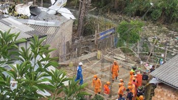 Αεροσκάφος συνετρίβη σε κατοικημένη περιοχή στην Κολομβία – Αναφορές για 7 νεκρούς