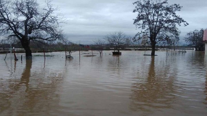 Διευκολύνσεις για την καταβολή εισφορών σε όσους επλήγησαν από πλημμύρες – Τι προβλέπει εγκύκλιος του υπουργείου Εργασίας