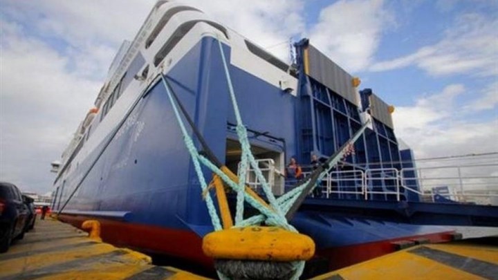 Απεργία προκήρυξε η ΠΝΟ – Πότε θα παραμείνουν “δεμένα” τα πλοία στα λιμάνια