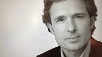 Δολοφονία-σοκ στην Ολλανδία – Σκότωσαν συνήγορο ενός “μάρτυρα του Στέμματος” – ΒΙΝΤΕΟ