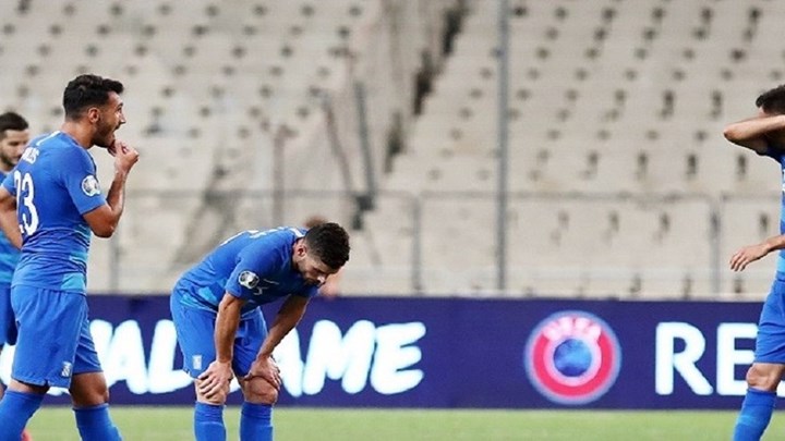 Συνεχίζεται η «ελεύθερη πτώση» της Εθνικής – Στην 60ή θέση του ranking της FIFA