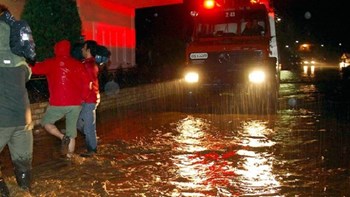 Επί ποδός η Πυροσβεστική στη Δυτική Θεσσαλονίκη