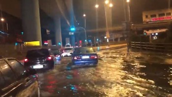 “Βούλιαξε” και πάλι ο περιφερειακός της Θεσσαλονίκης – BINTEO