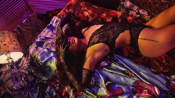 Η Ριάνα φωτογραφίζεται με εσώρουχα και αναστατώνει ακόμη και τον… πρώην της – ΦΩΤΟ