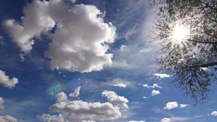 Πτώση της θερμοκρασίας και βροχές σήμερα – Η αναλυτική πρόγνωση του καιρού