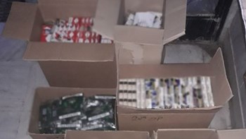 Νέα αστυνομική επιχείρηση για λαθραία τσιγάρα στο κέντρο της Αθήνας – ΦΩΤΟ – ΒΙΝΤΕΟ