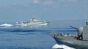 Ενισχύονται τα μέτρα στο Αιγαίο – Στην αντιμετώπιση του προσφυγικού και σκάφη του Πολεμικού Ναυτικού