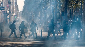 Ποια συμβουλή έδωσε στους νέους που διαδηλώνουν για το κλίμα  ο Εμανουέλ Μακρόν