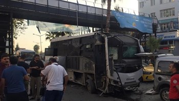 Πέντε τραυματίες από τη βομβιστική επίθεση σε λεωφορείο στην Τουρκία