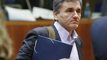 Τσακαλώτος: Βλέπω να καλούμε τον κ. Μητσοτάκη στο συνέδριο για να κάνει απολογισμό των θετικών αποτελεσμάτων  του ΣΥΡΙΖΑ