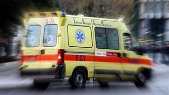 Σοβαρό τροχαίο έξω από τη Θεσσαλονίκη – Πληροφορίες για έναν νεκρό και έξι τραυματίες
