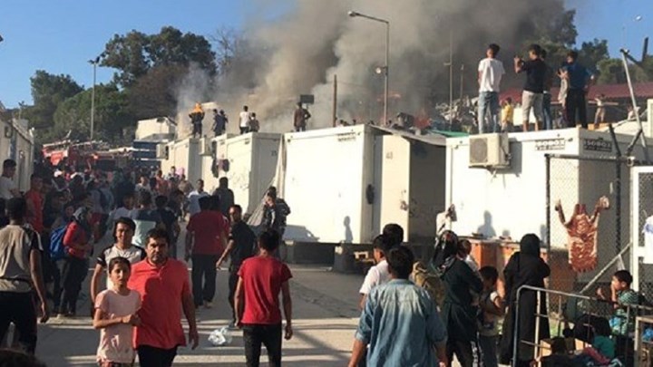 Δήμαρχος Μυτιλήνης: Φόβοι για δύο νεκρούς στη Μόρια – Η κατάσταση είναι πολύ δύσκολη – ΒΙΝΤΕΟ