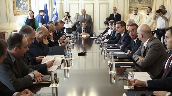 Συνεδριάζει τη Δευτέρα το υπουργικό συμβούλιο για μεταναστευτικό και προσφυγικό