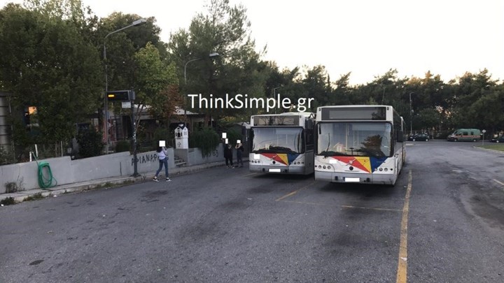 Επίθεση οπαδών σε επιβάτες και οδηγό του ΟΑΣΘ – ΦΩΤΟ