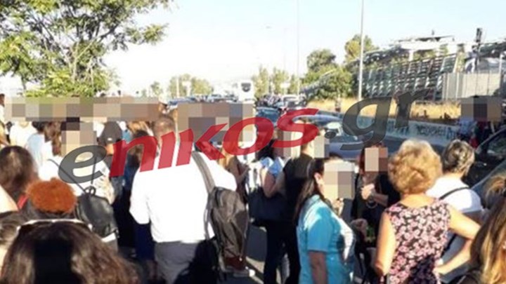 Ταλαιπωρία για τους επιβάτες του Ηλεκτρικού μετά τη διακοπή των δρομολογίων – ΦΩΤΟ αναγνώστη