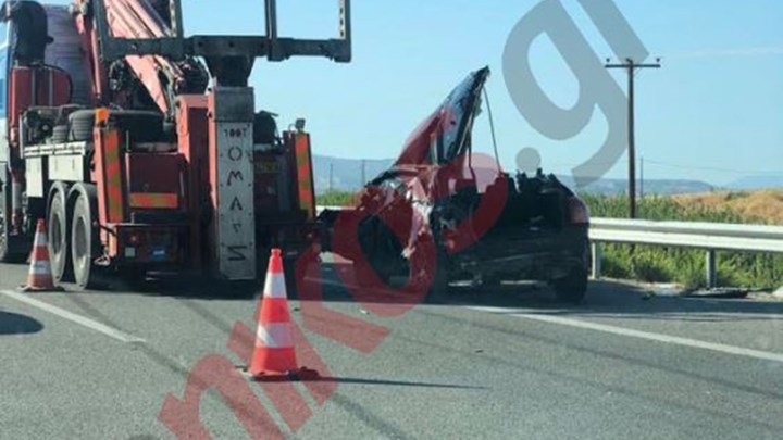 Νέες σοκαριστικές εικόνες από το φρικτό τροχαίο στην Εθνική οδό Κορίνθου–Πατρών – ΦΩΤΟ αναγνώστη