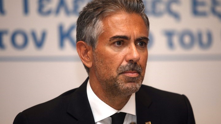 Ο Φρουζής πρώτος μάρτυρας στην επιτροπή για Novartis