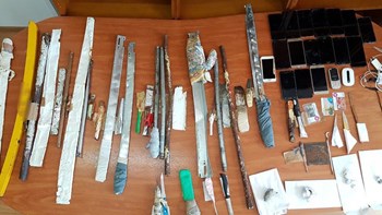 Ναρκωτικά μαχαίρια και κινητά βρέθηκαν σε νέα έρευνα στις φυλακές Κορυδαλλού