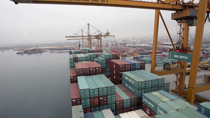 Συνελήφθησαν τέσσερις εφοπλιστές για καρτέλ στο λιμάνι της Θεσσαλονίκης