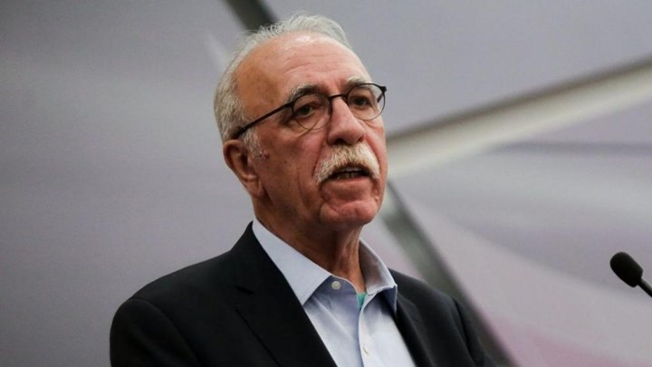 Βίτσας για Τατσόπουλο: Το βασικό είναι να πάει καλά ο Πέτρος – Τι απαντά στα σχόλια για την αντίδρασή του – ΒΙΝΤΕΟ