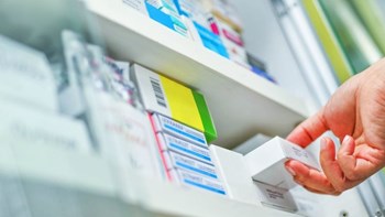 Στο μικροσκόπιο η ρανιτιδίνη: Τι λένε οι φαρμακοποιοί για τις αποσύρσεις φαρμάκων – ΒΙΝΤΕΟ