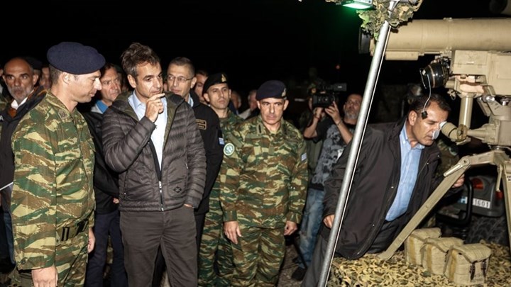 Μητσοτάκης από Αλεξανδρούπολη: Η άμυνα της χώρας βρίσκεται σε καλά, σε στιβαρά, σε στέρεα χέρια