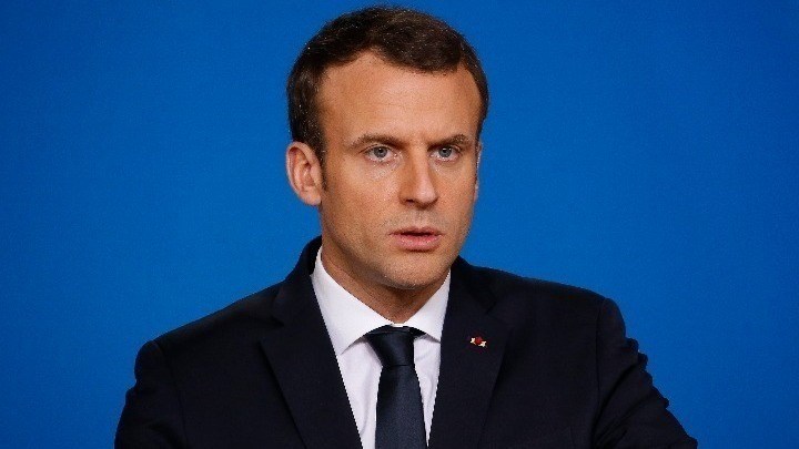 Μακρόν σε Τζόνσον: Να ξεκινήσεις τάχιστα τις συνομιλίες με την ΕΕ για το Brexit