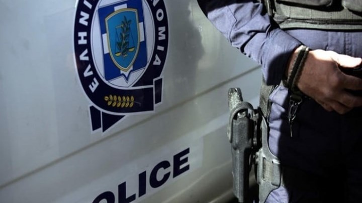 Σε εξέλιξη αστυνομική επιχείρηση για ναρκωτικά στο κέντρο της Αθήνας