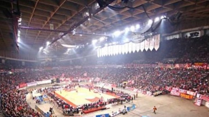 Οργανωμένοι Ολυμπιακού: Στηρίζουμε την ομάδα μέχρι τέλους