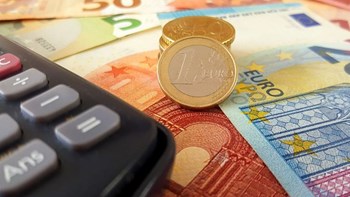 ΥΠΟΙΚ για 120 δόσεις: 722.109 οφειλέτες υπέβαλαν αίτηση ρύθμισης για οφειλές 7,1 δισ. ευρώ