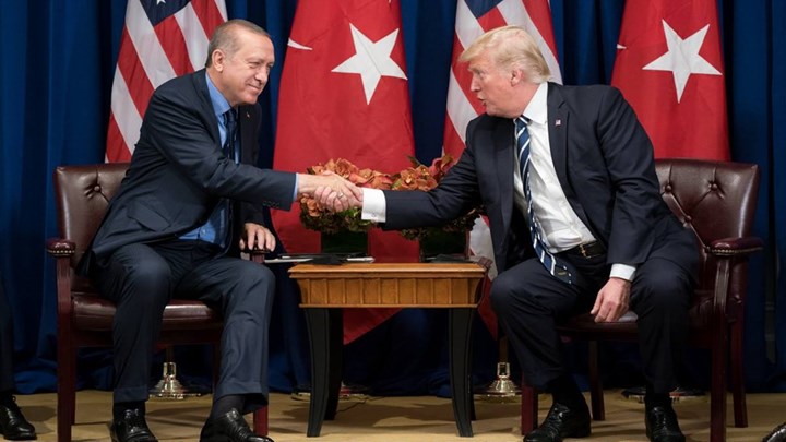 “Τα γυρίζει” ο Τραμπ μετά τις απειλές: Μεγάλος εμπορικός εταίρος των ΗΠΑ η Τουρκία – Στις 13 Νοεμβρίου το ραντεβού με τον Ερντογάν