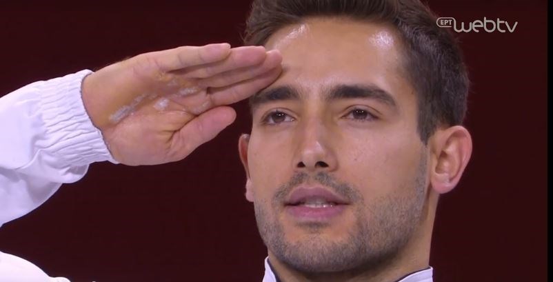 Σάλος με τον στρατιωτικό χαιρετισμό του Τούρκου πρωταθλητή που νίκησε τον Πετρούνια – ΒΙΝΤΕΟ