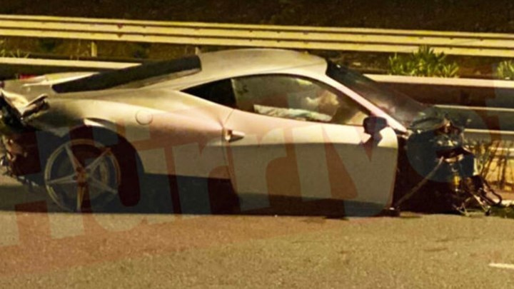 Σοβαρό τροχαίο για τον Τούρκο παραγωγό Ατζούν Ιλιτζαλί – Σώθηκε από θαύμα – ΦΩΤΟ