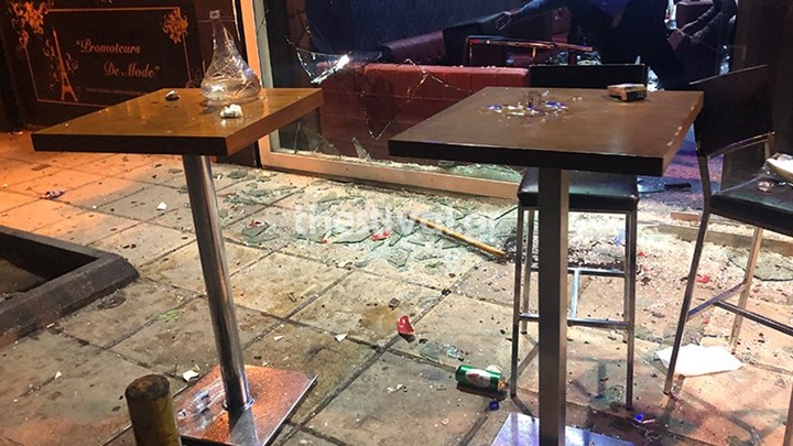 Αιματηρό επεισόδιο στη Θεσσαλονίκη – Πακιστανοί επιτέθηκαν σε μπαρ Κούρδων – ΦΩΤΟ- ΒΙΝΤΕΟ