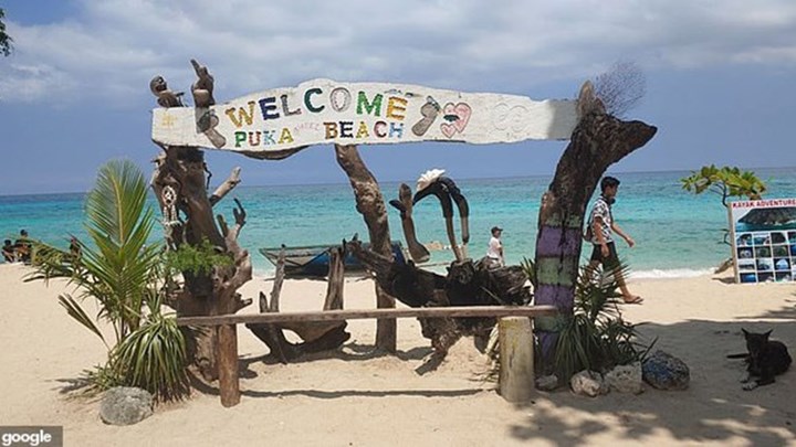 Συνέλαβαν τουρίστρια γιατί φορούσε μικροσκοπικό μπικίνι – ΦΩΤΟ