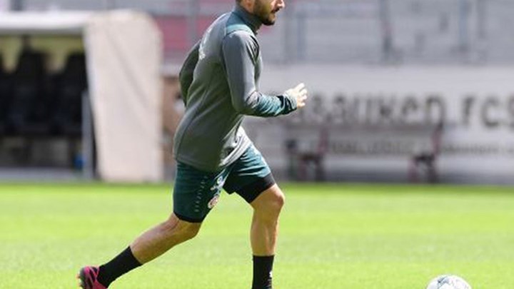 Η Ζανκτ Πάουλι αποδέσμευσε Τούρκο ποδοσφαιριστή που υποστήριξε την στρατιωτική επιχείρηση στη Συρία