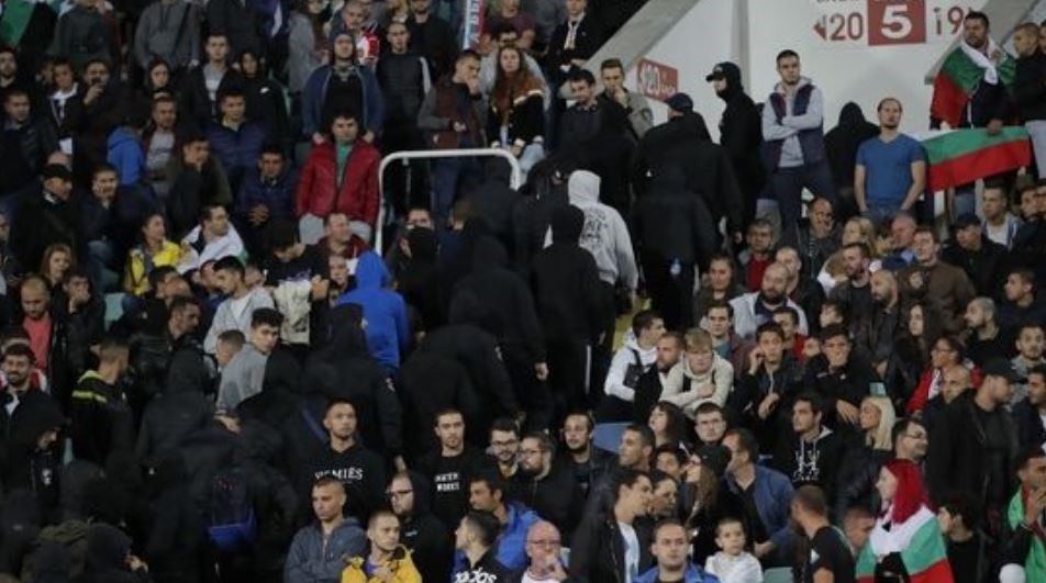 Πειθαρχική έρευνα της ΟΥΕΦΑ για Τουρκία και Βουλγαρία