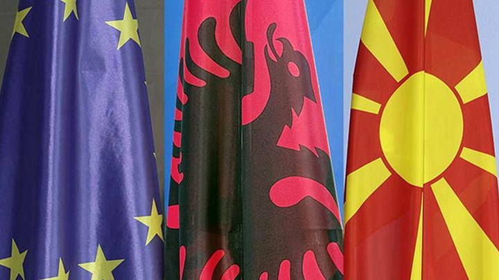 Στη Σύνοδο Κορυφής παραπέμπεται το ζήτημα της Διεύρυνσης προς τα Δυτικά Βαλκάνια
