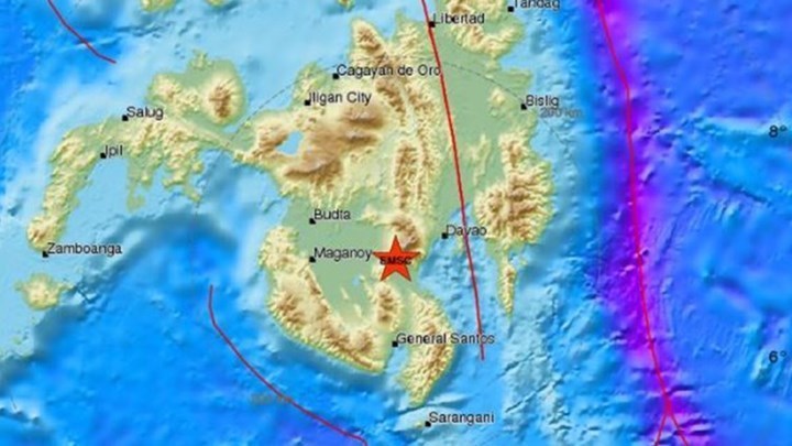 Ένα παιδί νεκρό από τον ισχυρότατο σεισμό στις Φιλιππίνες
