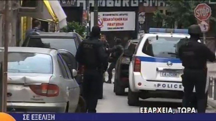Βίντεο από την επιχείρηση της Δίωξης Ναρκωτικών στα Εξάρχεια