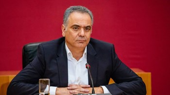 Σκουρλέτης: Η κυβέρνηση έχει γίνει “Κομανέτσι” – Πυρά κατά του Γιάννη Στουρνάρα