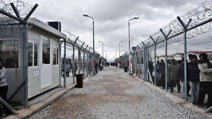 Λήξη συναγερμού στην Αμυγδαλέζα: Δεν υπήρξαν τραυματισμοί από τη φωτιά – Πού στρέφονται οι έρευνες