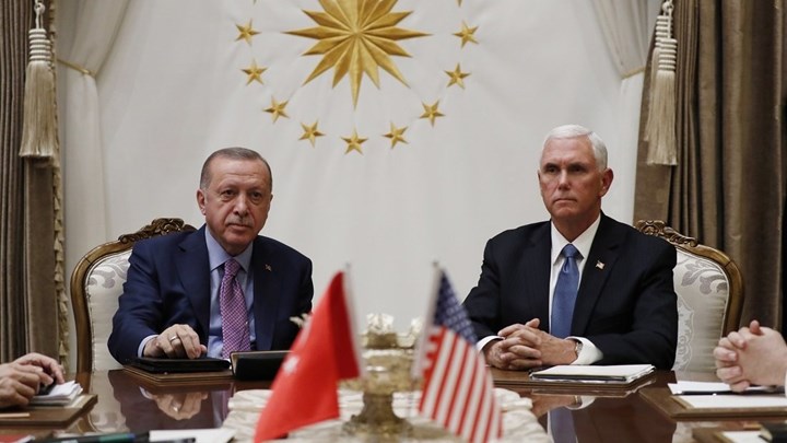 Το παρασκήνιο των συνομιλιών Πενς – Ερντογάν – Πώς συμφωνήθηκε η κατάπαυση πυρός στη Συρία