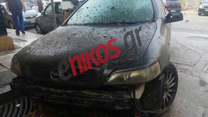 Εκατοντάδες τα εγκαταλελειμμένα αυτοκίνητα στην Αθήνα – ΦΩΤΟ Αναγνώστη