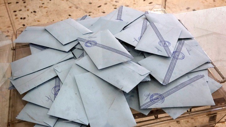 Αυτή είναι η πρόταση της κυβέρνησης για την ψήφο των αποδήμων