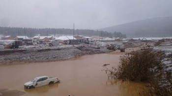 Τραγωδία σε χρυσωρυχείο στη Σιβηρία – Τουλάχιστον 13 νεκροί μετά την κατάρρευση φράγματος – ΒΙΝΤΕΟ