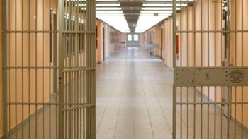 Νέα έρευνα στις φυλακές Αγίου Στεφάνου – Τι έκρυβε κρατούμενος κάτω από το κρεβάτι του