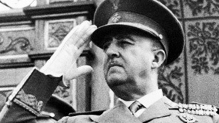 Αλλαγή σελίδας στην ιστορία της Ισπανίας – Σήμερα η εκταφή του δικτάτορα Φράνκο- ΦΩΤΟ