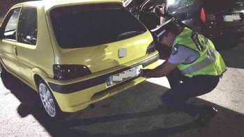 Νέα επιχείρηση στην πλατεία Λυκαβηττού για τις “κόντρες” – Συνελήφθησαν 13 οδηγοί – ΦΩΤΟ